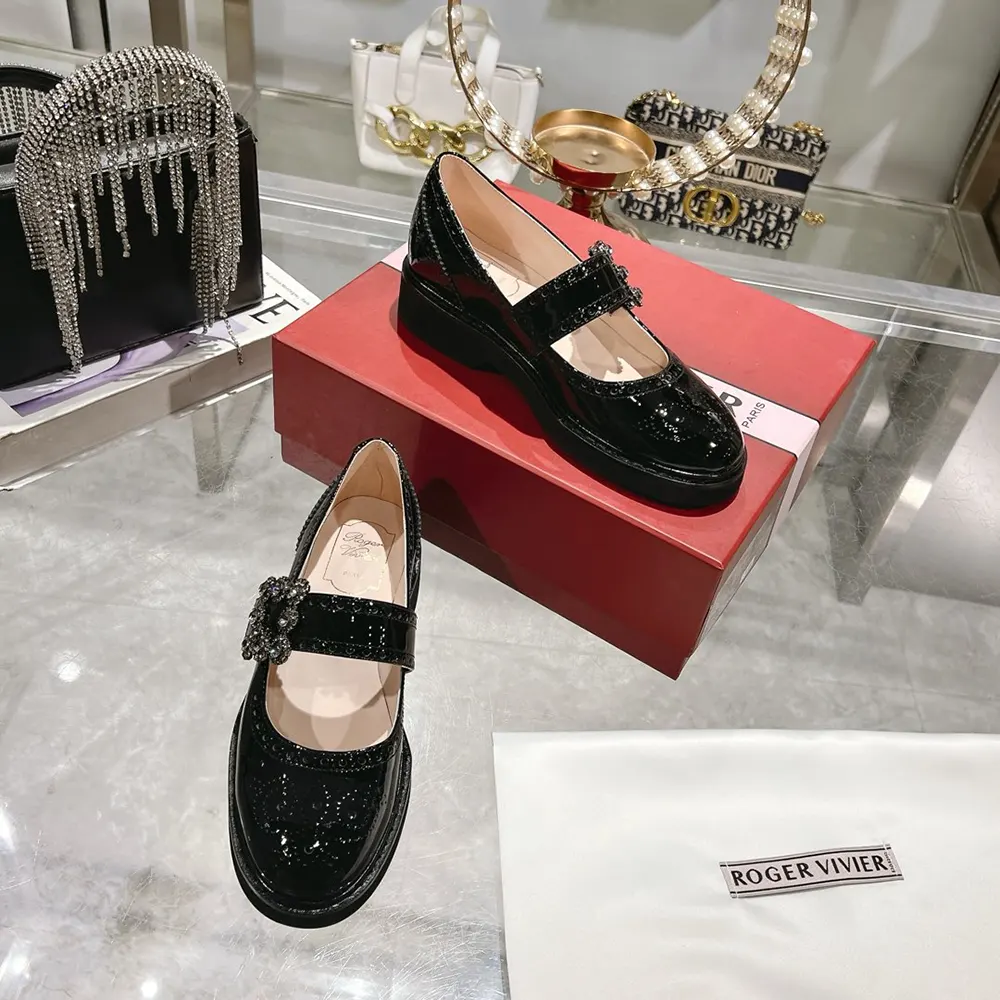 Roger Vivier Women Viv’ Rangers Mary Janes in Leather-Black - image 5