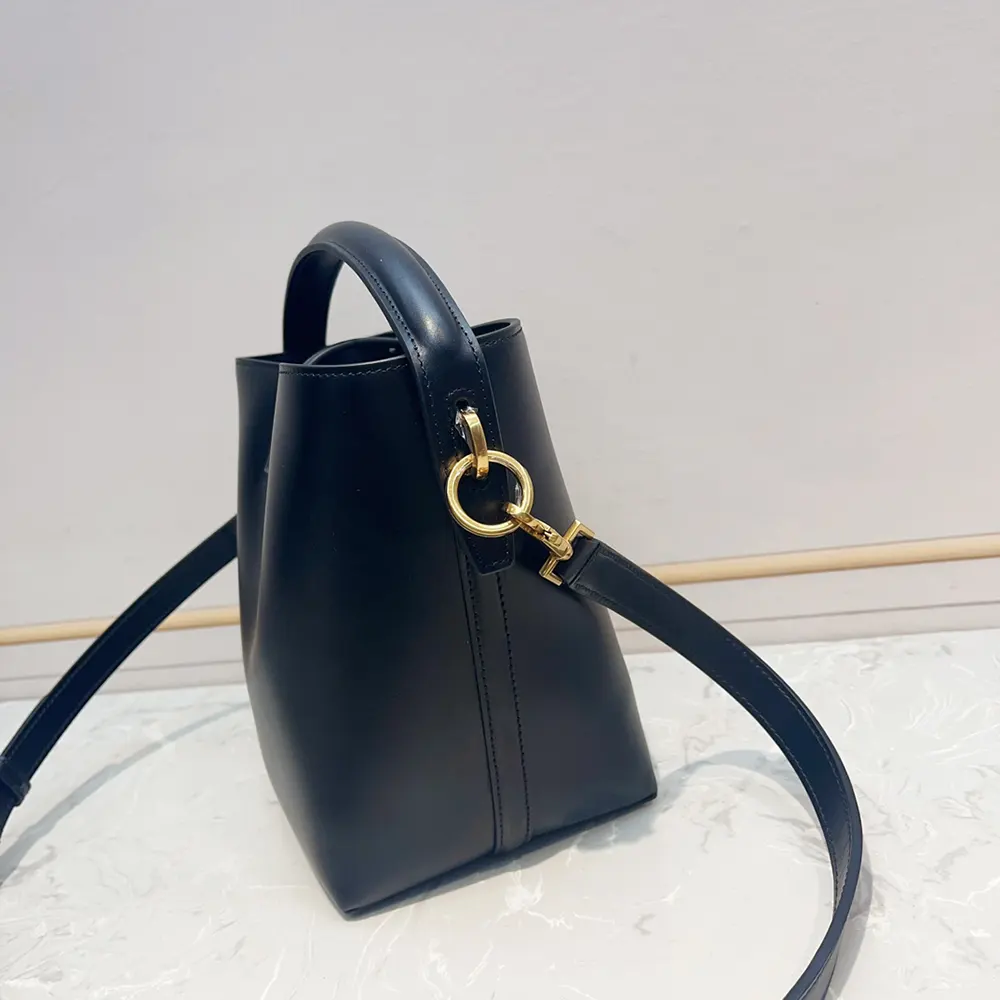 Saint Laurent YSL Women Le 37 Small in Shiny Leather-Black - image 5