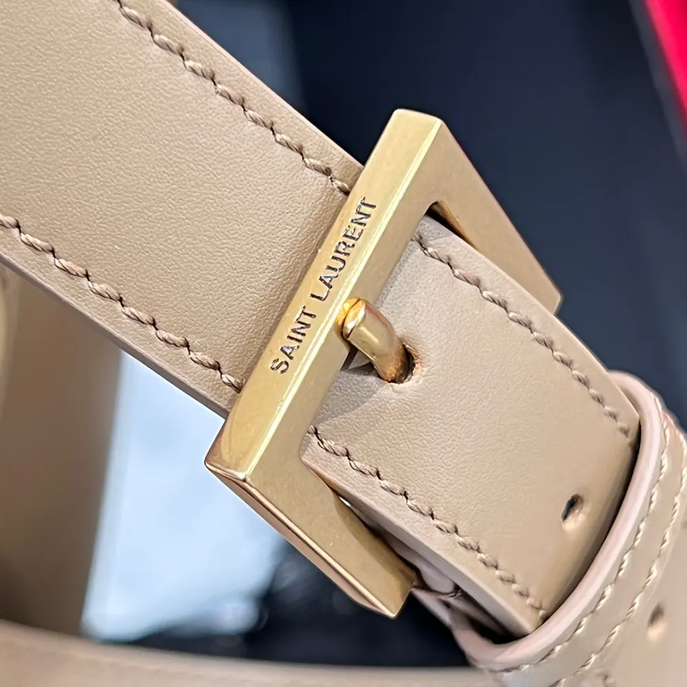 Saint Laurent YSL Women Le 37 Small in Shiny Leather-Brown - image 9