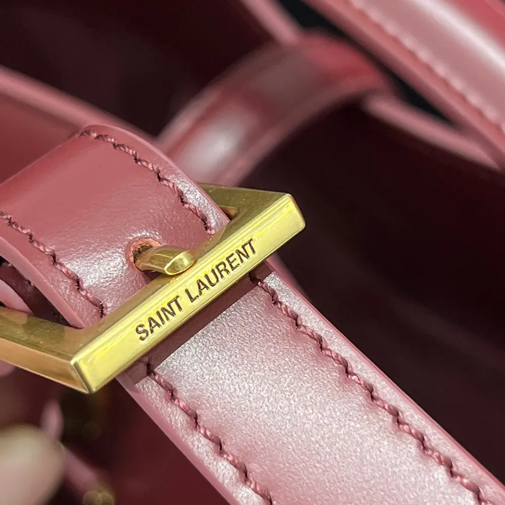 Saint Laurent YSL Women Le 37 Small in Shiny Leather-Maroon - image 10