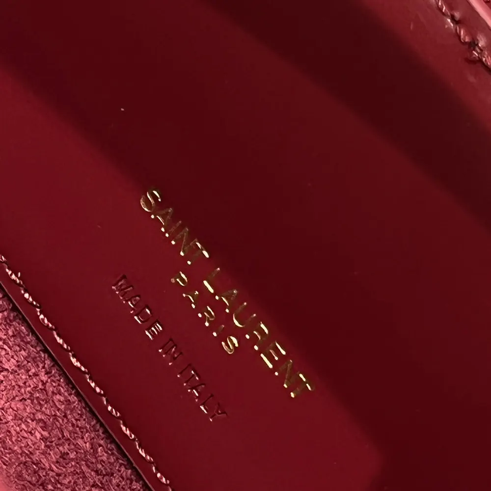 Saint Laurent YSL Women Le 37 Small in Shiny Leather-Maroon - image 8
