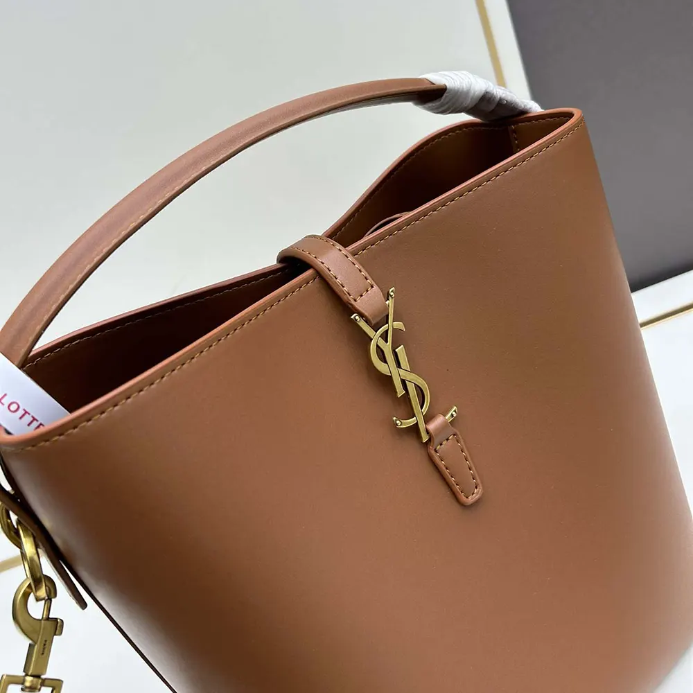 Saint Laurent YSL Women Le 37 in Shiny Leather-Brown - image 5