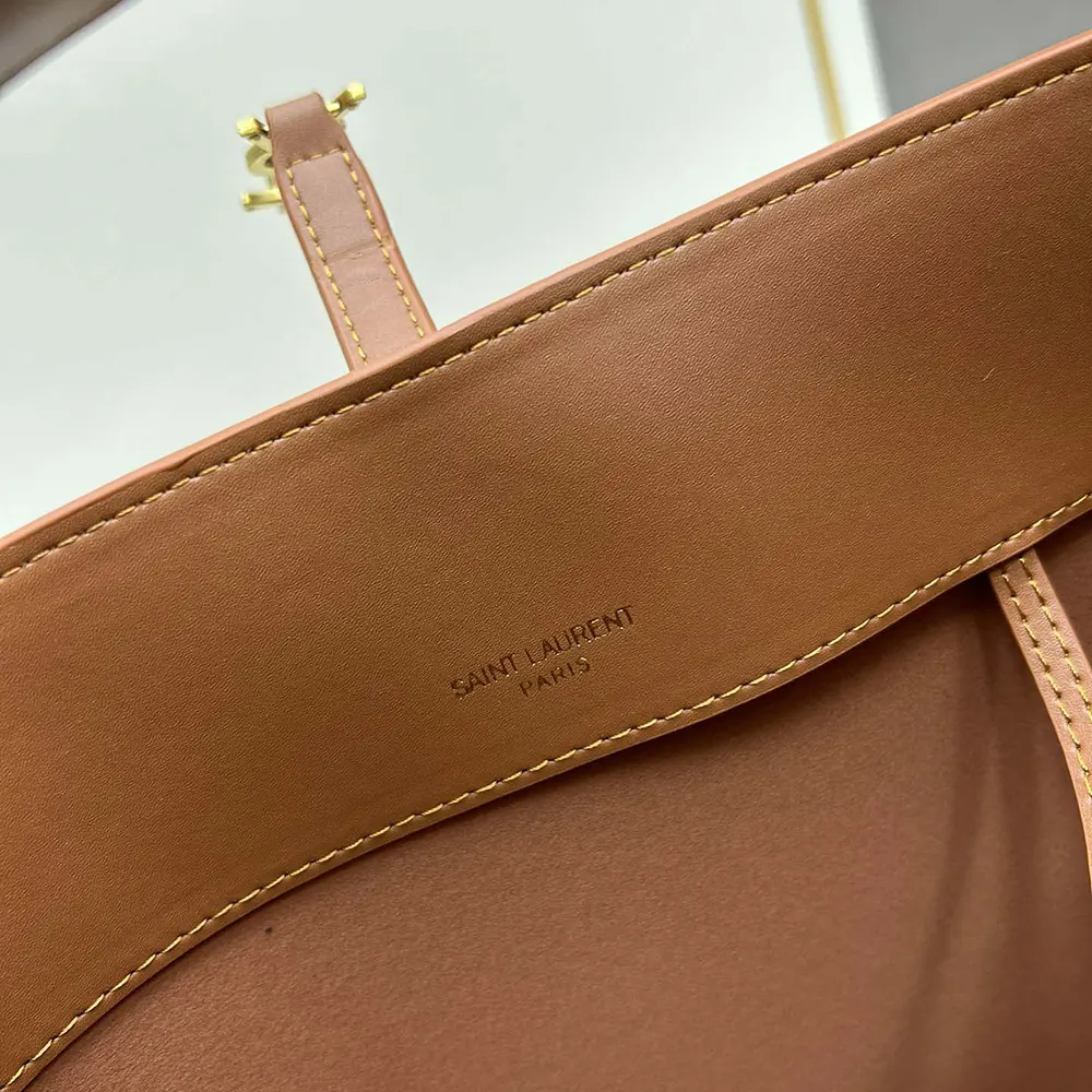 Saint Laurent YSL Women Le 37 in Shiny Leather-Brown - image 9