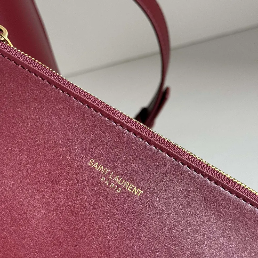 Saint Laurent YSL Women Le 37 in Shiny Leather-Maroon - image 9