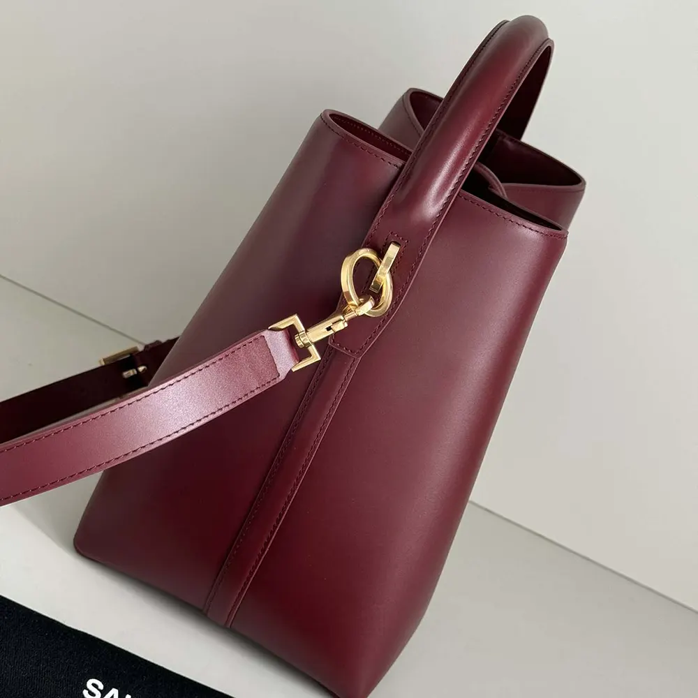 Saint Laurent YSL Women Le 37 in Shiny Leather-Maroon - image 4