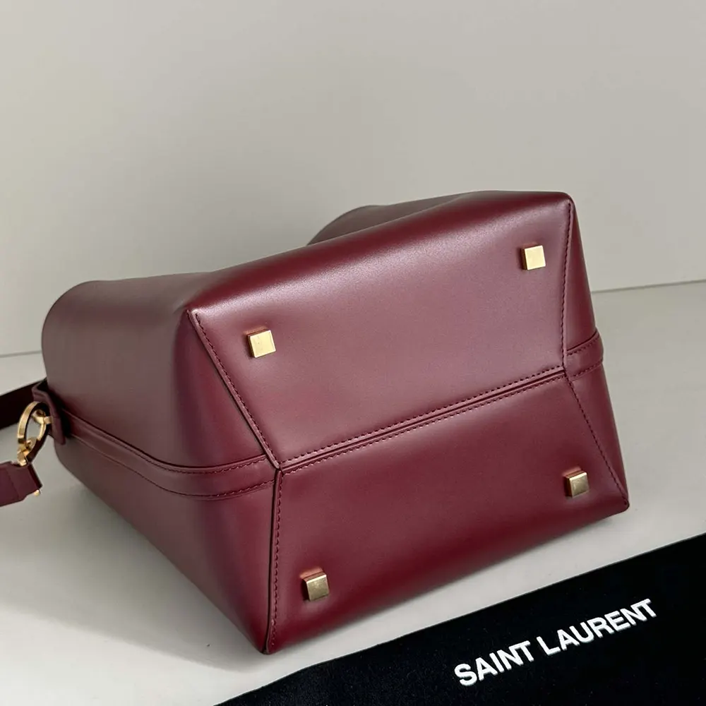Saint Laurent YSL Women Le 37 in Shiny Leather-Maroon - image 5