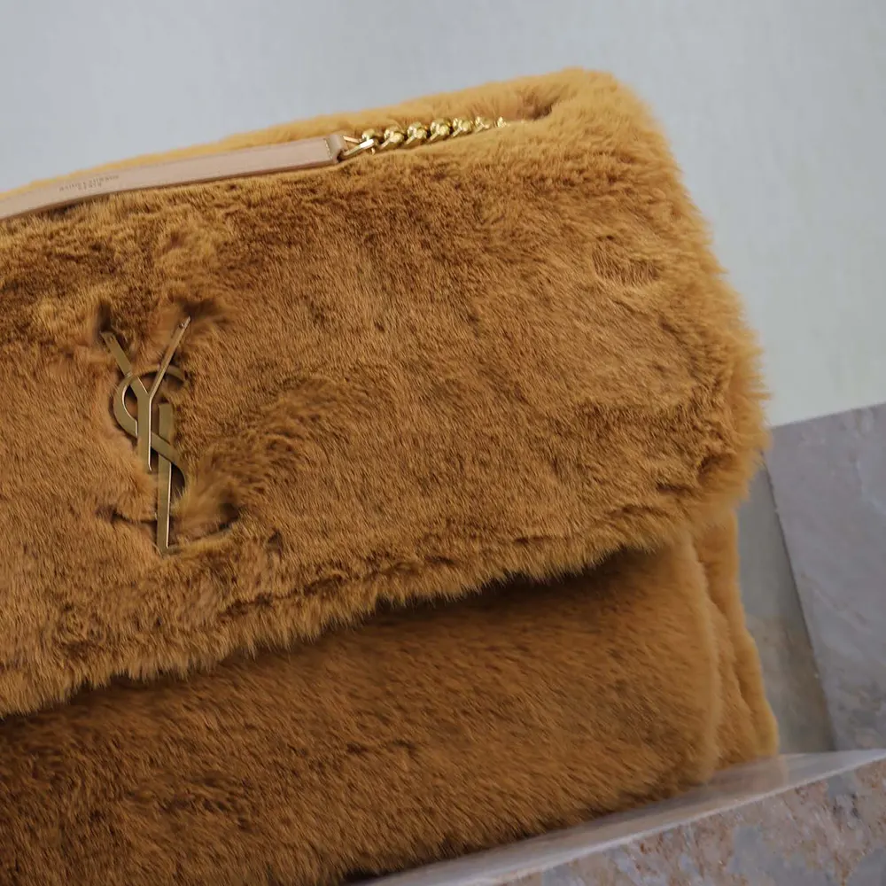 Saint Laurent YSL Women Oversized Niki in Feathers - image 7
