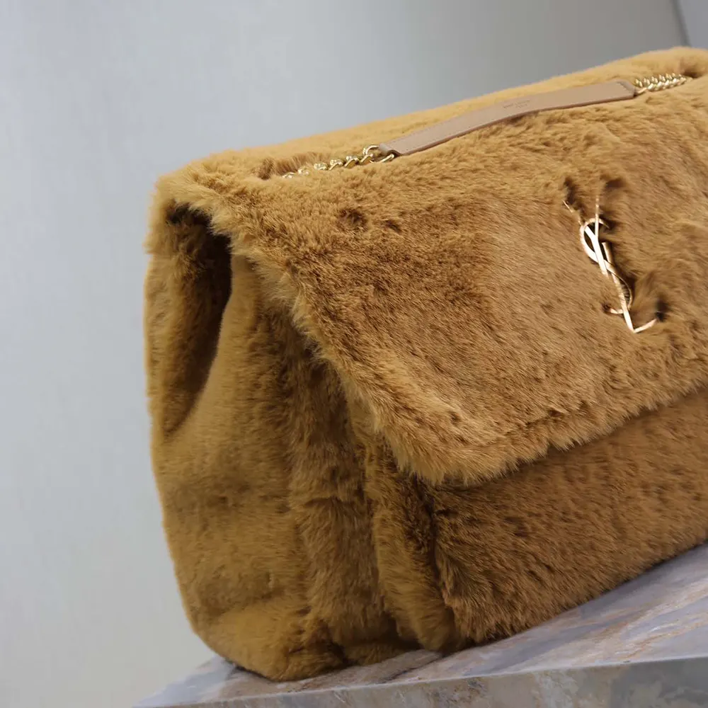 Saint Laurent YSL Women Oversized Niki in Feathers - image 6