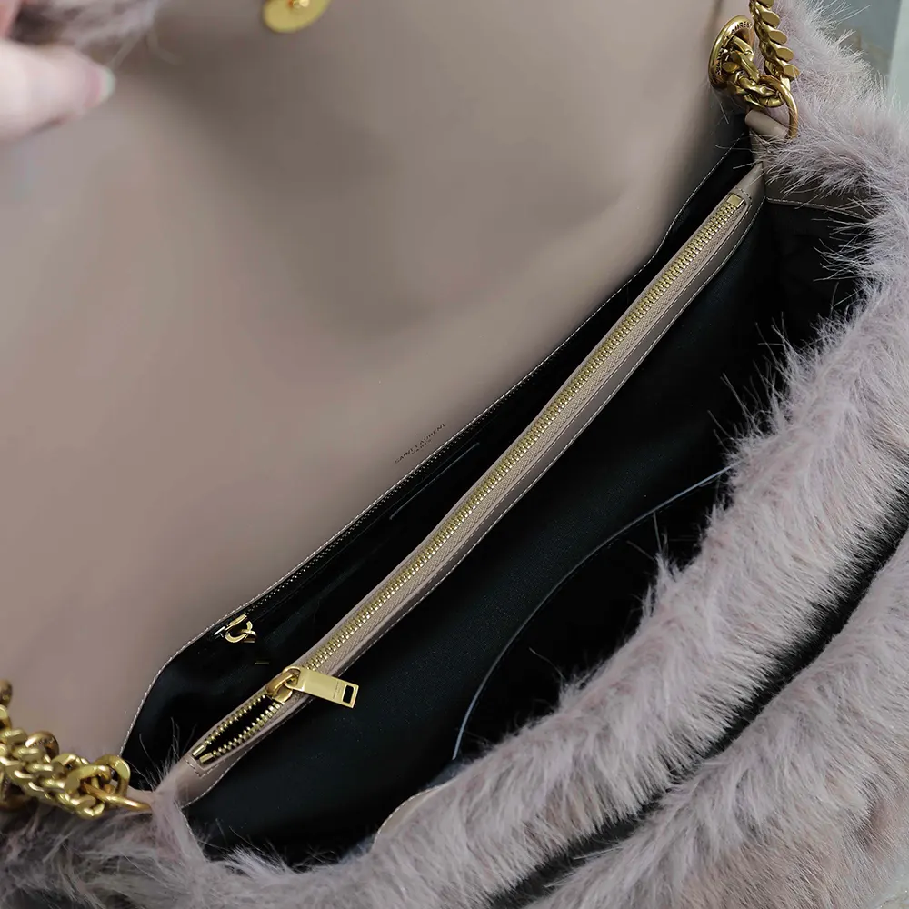 Saint Laurent YSL Women Oversized Niki in Feathers - image 10