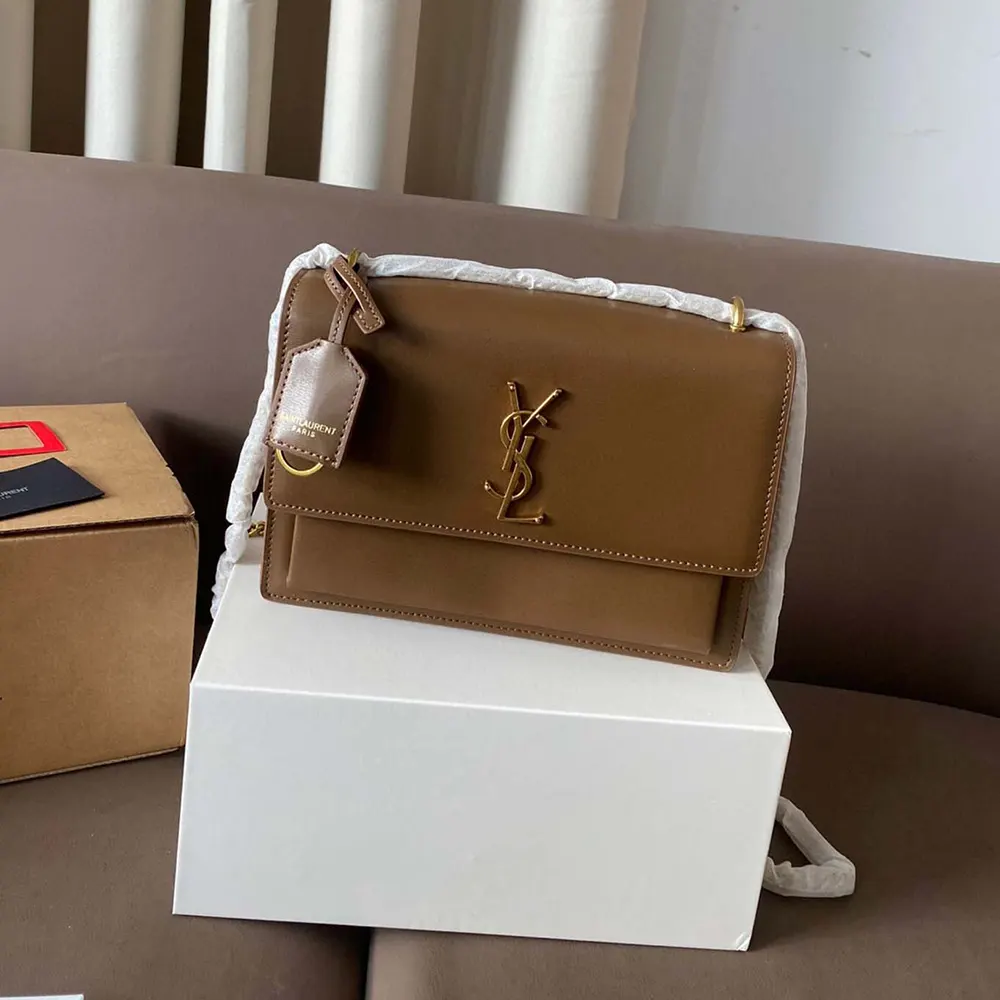 Side angle showing smooth leather texture of Saint Laurent YSL Women Sunset Medium