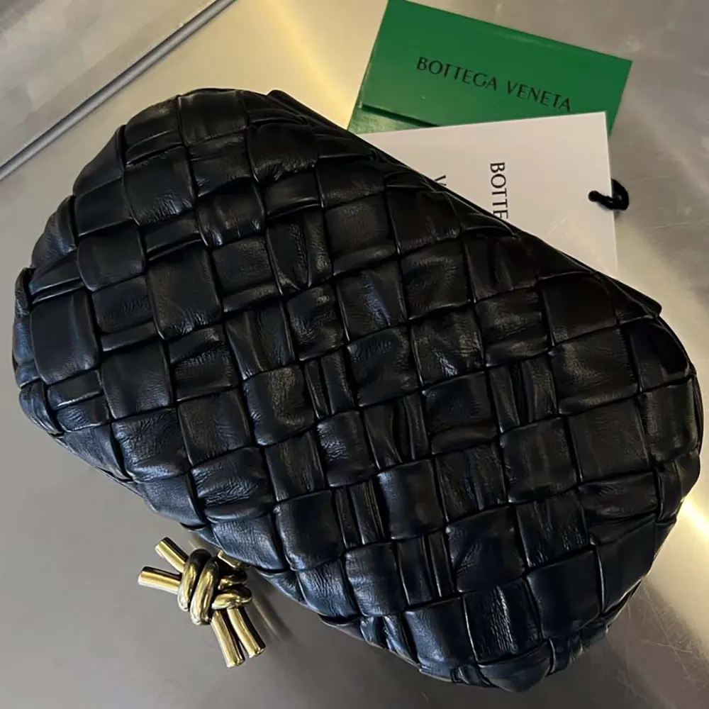 Bottega Veneta Women Knot Minaudière Clutch in Calfskin Leather-Black - image 4