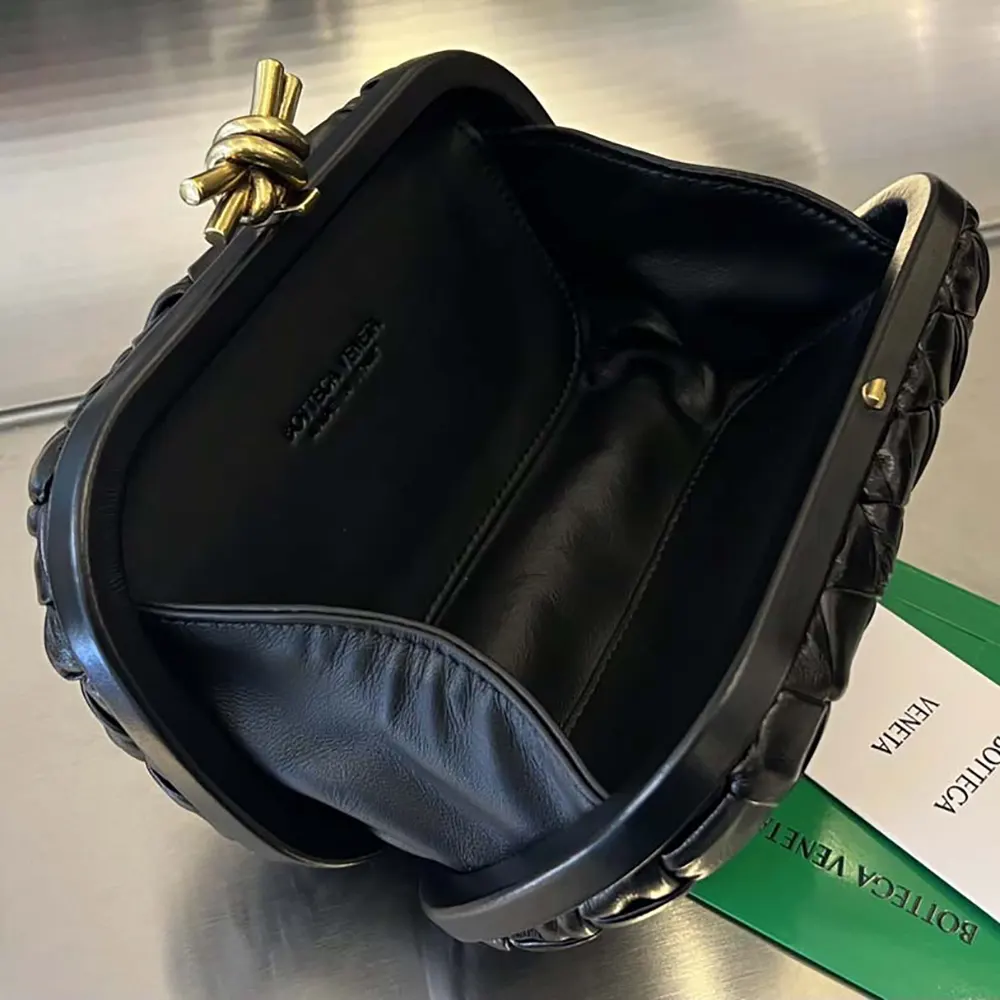Bottega Veneta Women Knot Minaudière Clutch in Calfskin Leather-Black - image 7