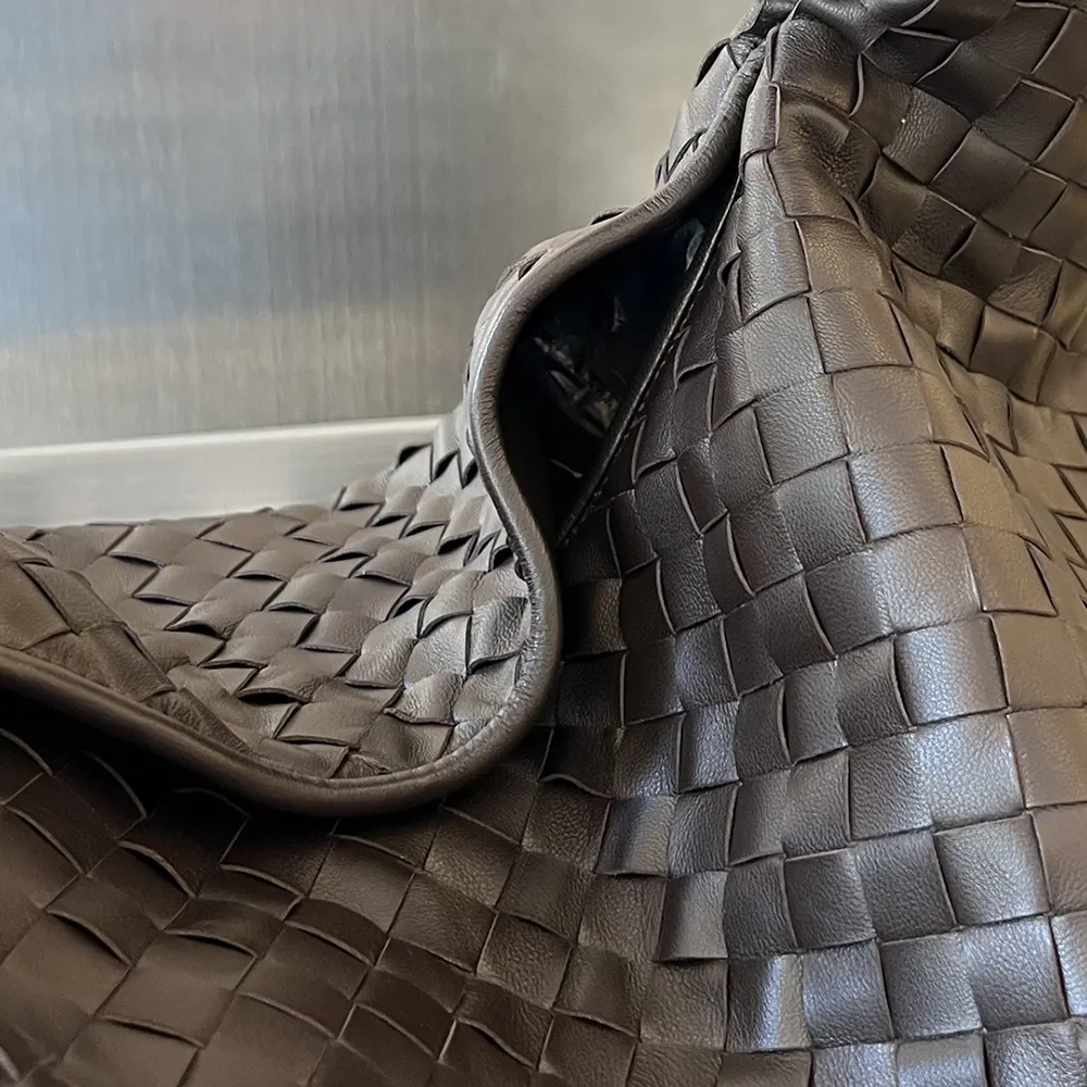 Bottega Veneta Women Large Hop Shoulder Bag in Calf Leather-Chocolate - image 4