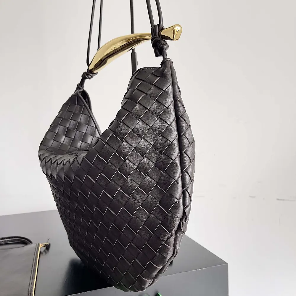 Bottega Veneta Women Large Sardine Shoulder Bag in Lambskin Leather - image 4