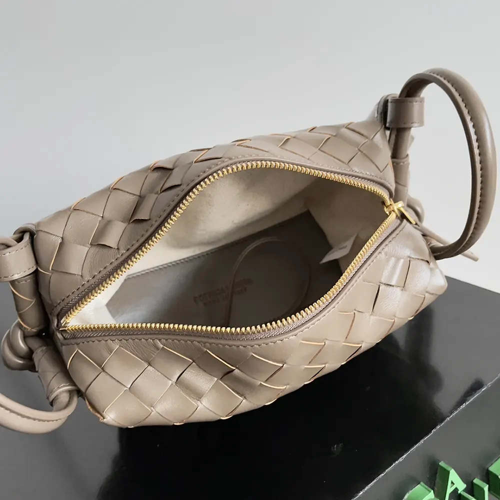 Bottega Veneta Women Top Handle Loop in Intrecciato Leather-Chocolate - image 6