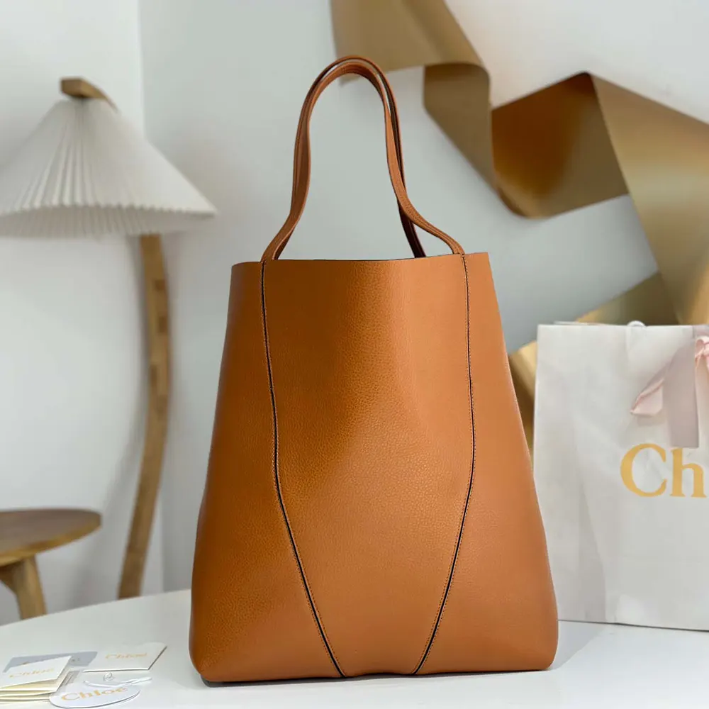 Chloe Women Large Chloé Spin Tote Bag in Grained Leather-Brown - image 4
