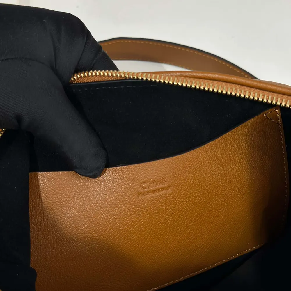 Chloe Women Small Bracelet Hobo Bag in Grained Leather-Brown - image 9