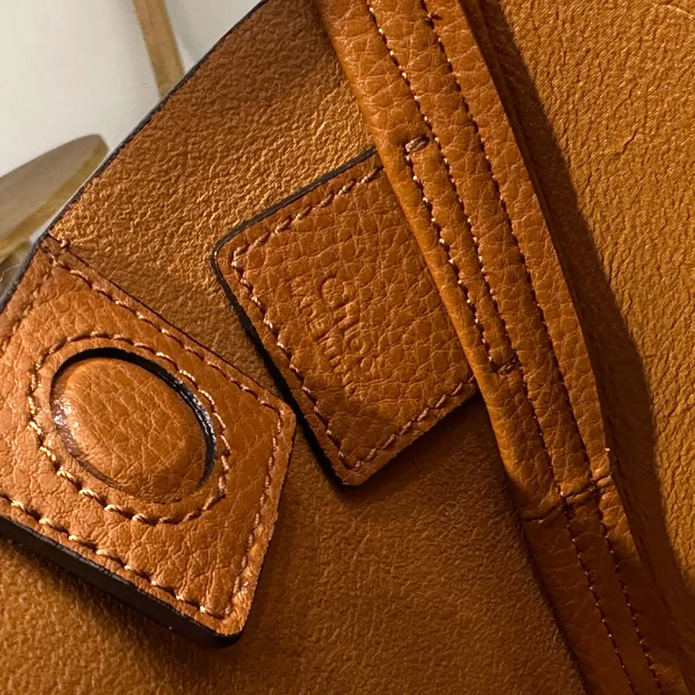 Chloe Women Small Chloé Spin Tote Bag in Grained Leather-Brown - image 9