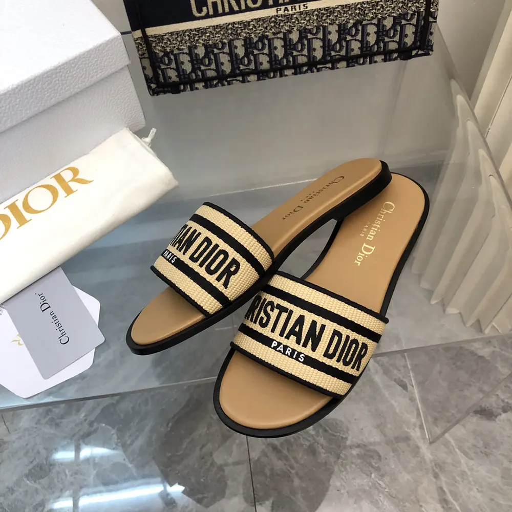 Dior Women Dway Slide Natural Raffia and Black Embroidered Cotton - image 8