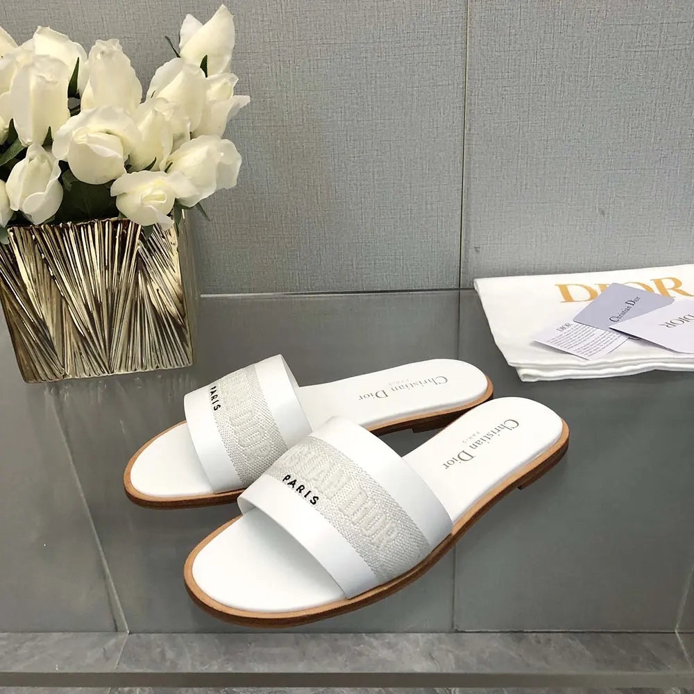 Dior Women Dway Slide White Calfskin and Embroidered Cotton - image 7