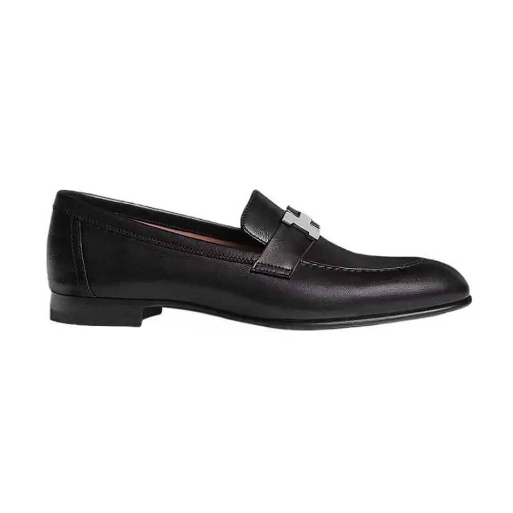 Side profile of Hermes Men Loafer in Calfskin with palladium H detail black