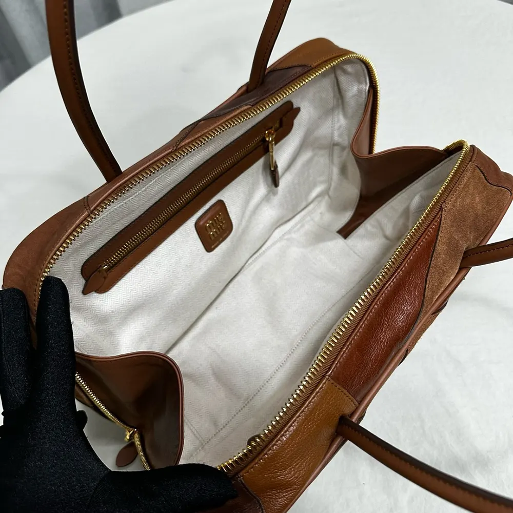 Miu Miu Women Leather Patchwork Beau Bag-Brown - image 7