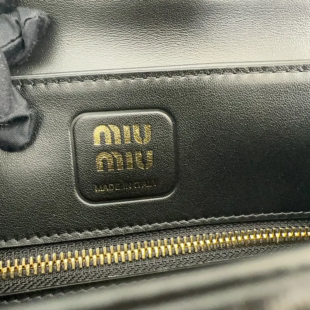 Miu Miu Women Leather Shoulder Bag-Black - image 8