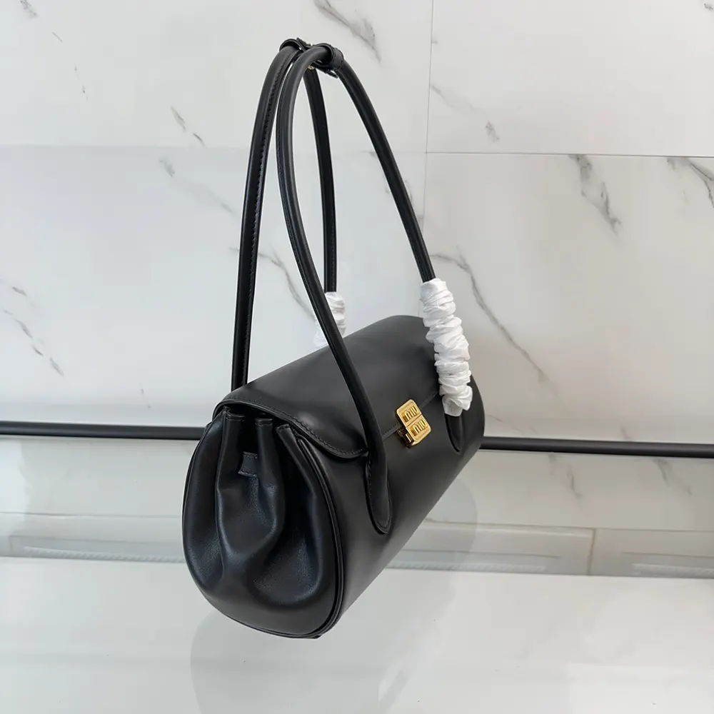 Miu Miu Women Leather Shoulder Bag-Black - image 6