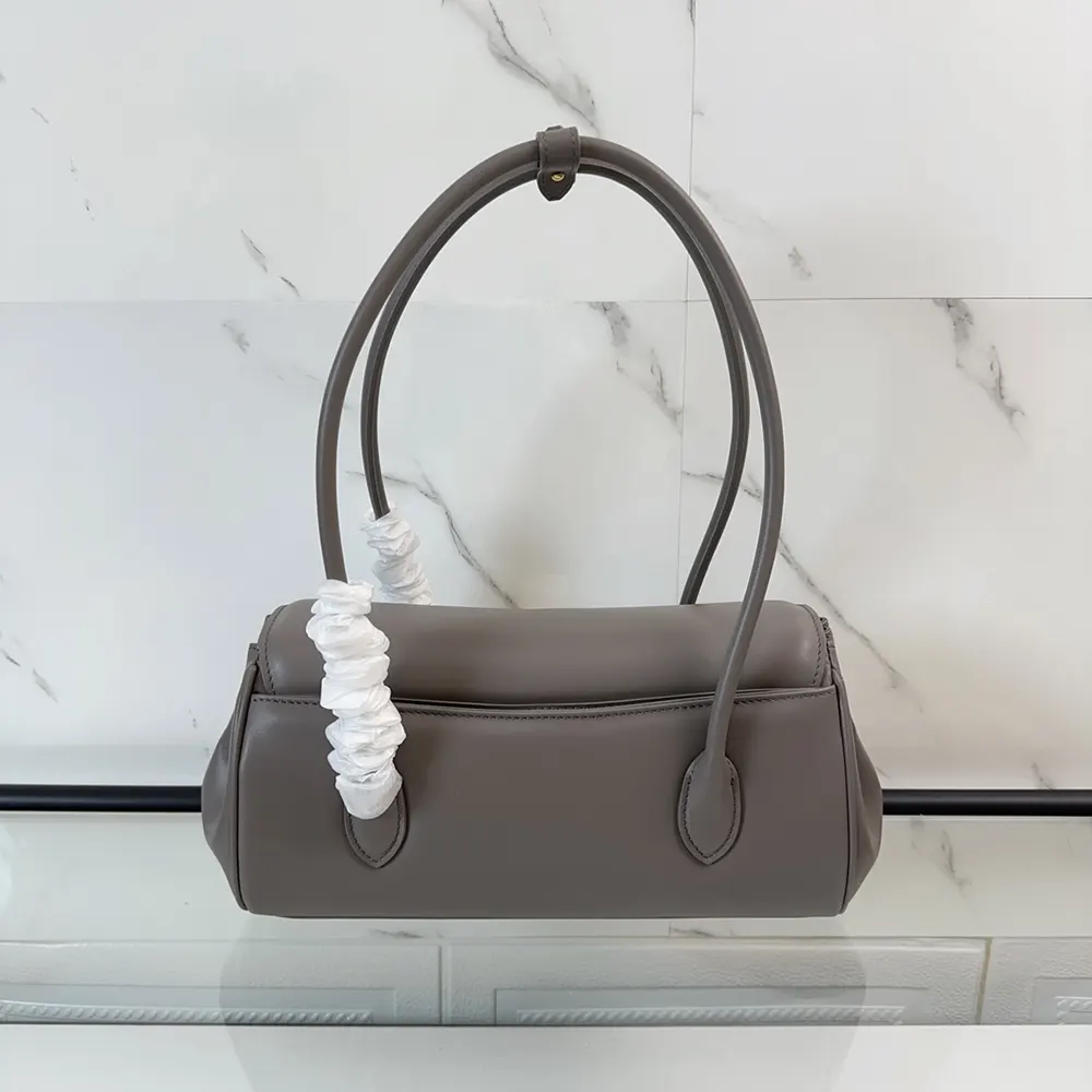Miu Miu Women Leather Shoulder Bag-Grey - image 4