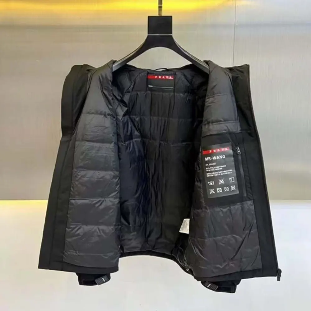 Prada Men GORE-TEX PRO Jacket-Black - image 4