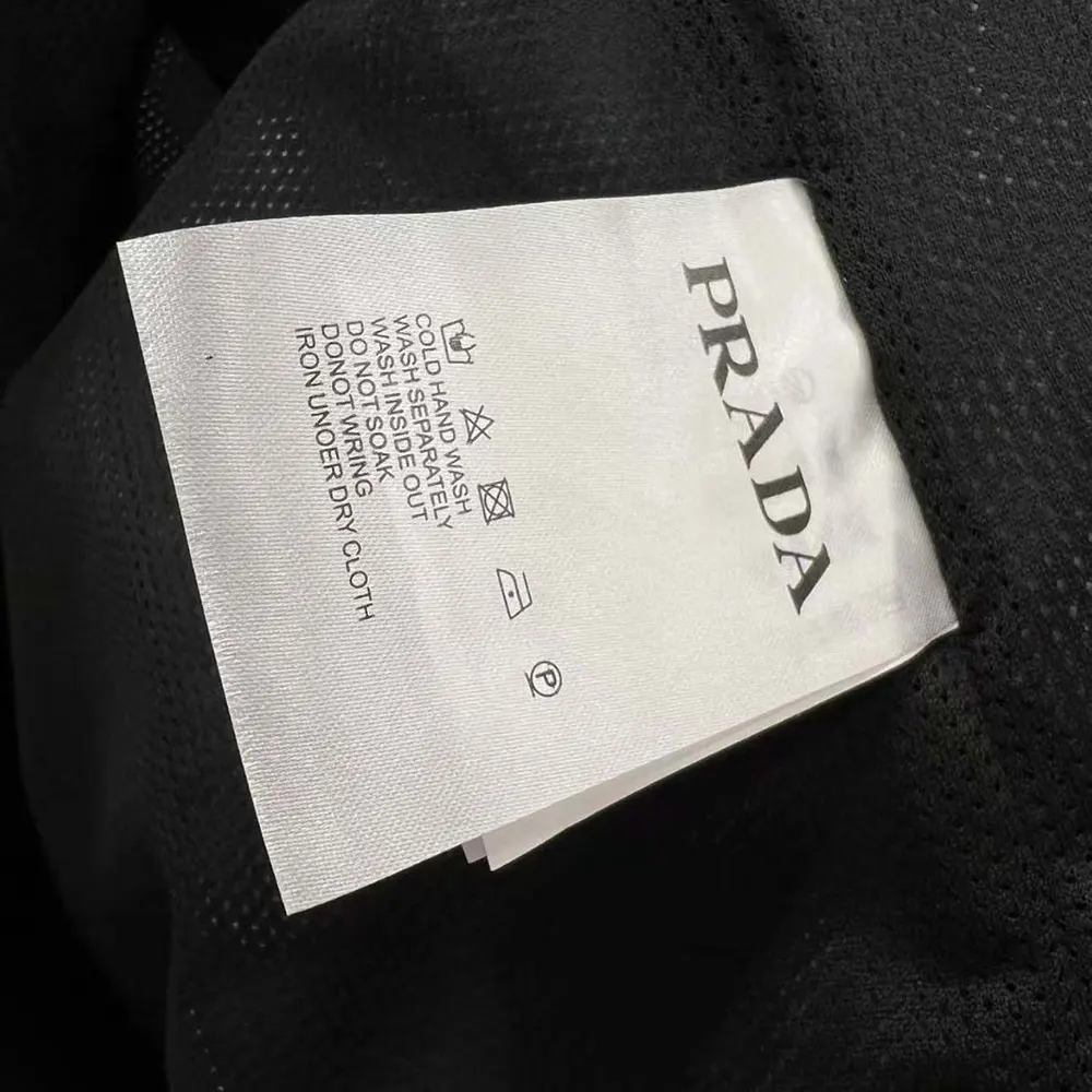 Prada Women Re-Nylon Blouson Jacket with Triangle Logo-Black - image 5