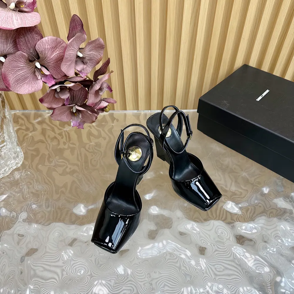 Saint Laurent YSL Women La Scandale Wedges in Patent Leather-Black - image 5