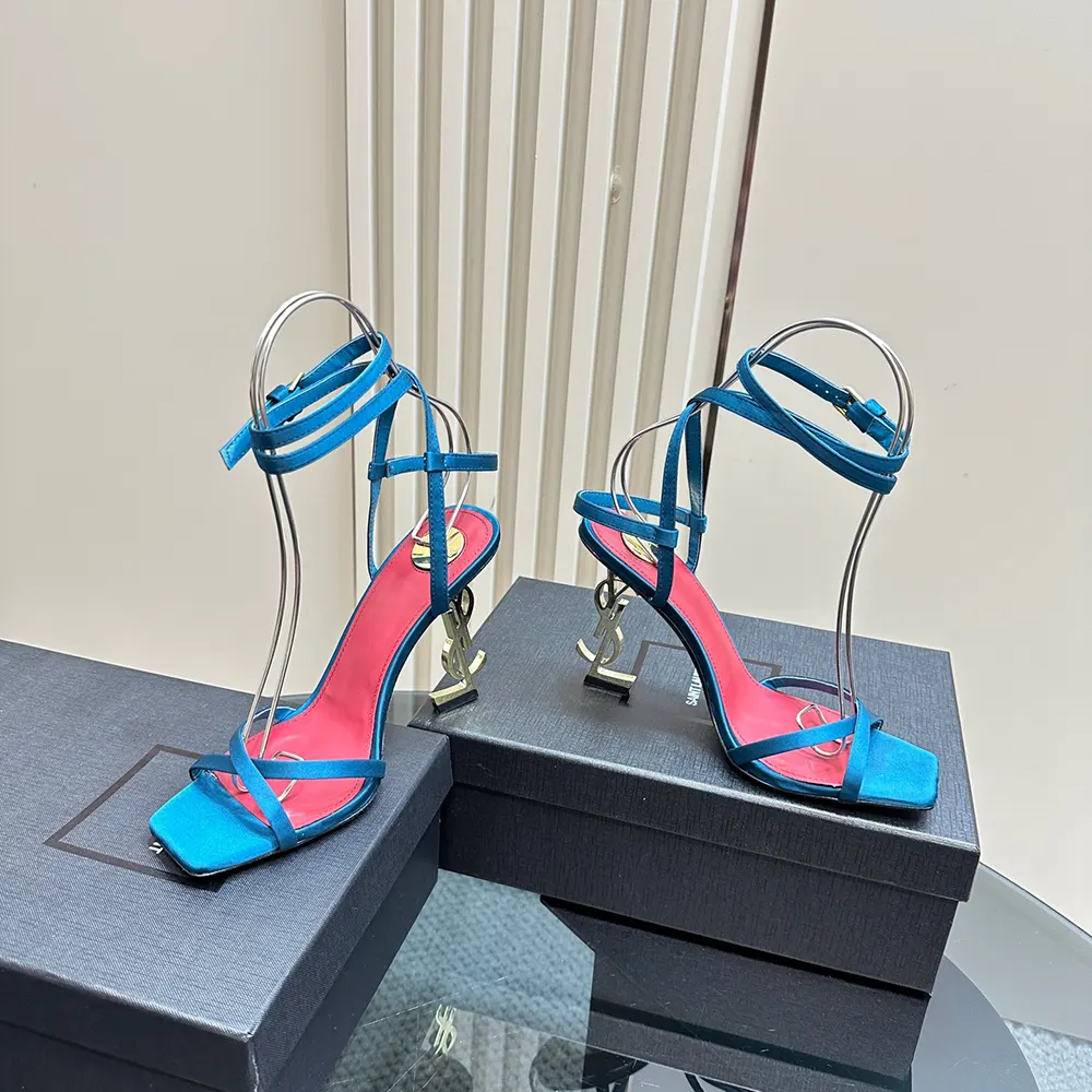 Heel profile showing signature Opyum shape on Saint Laurent YSL Women Opyum Sandals
