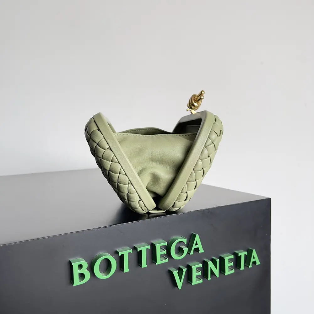 Bottega Veneta Women Knot Minaudière Clutch in Calfskin Leather-Lime - image 6