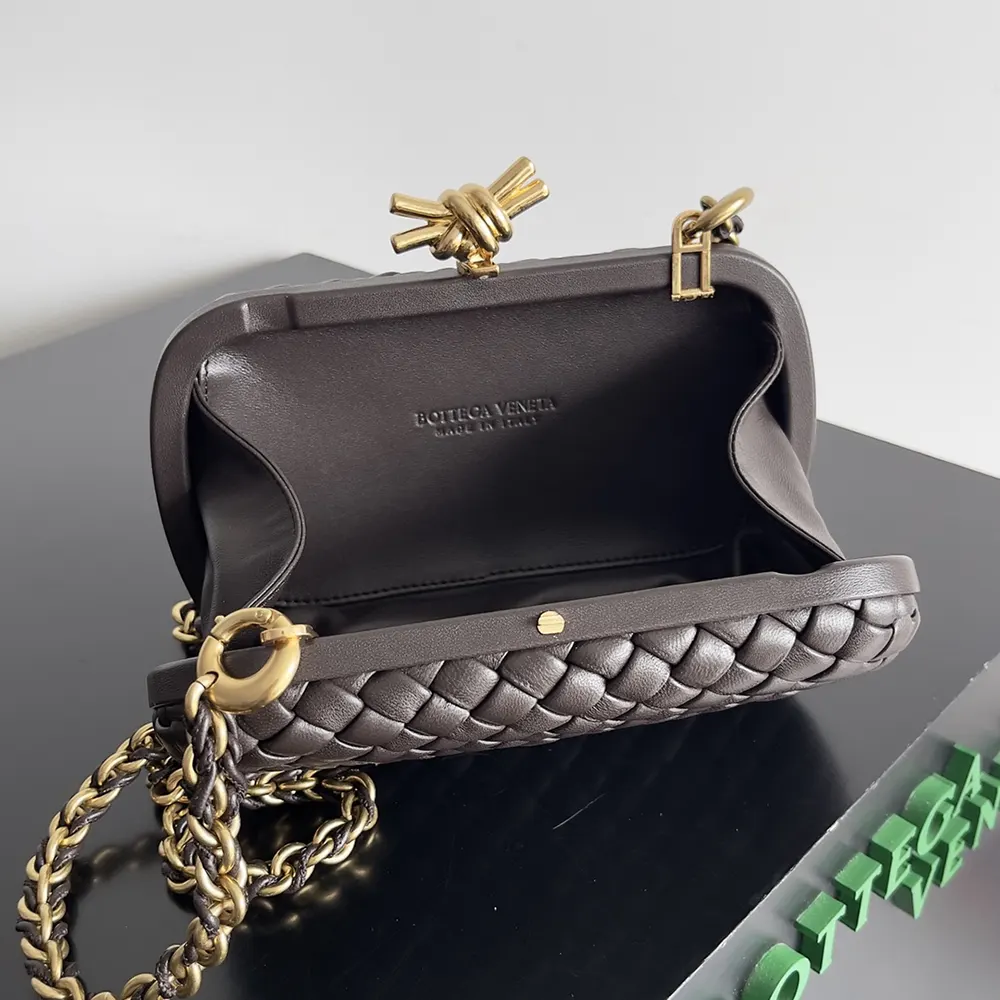 Bottega Veneta Women Knot Minaudière Clutch in Calfskin Leather-Maroon - image 6