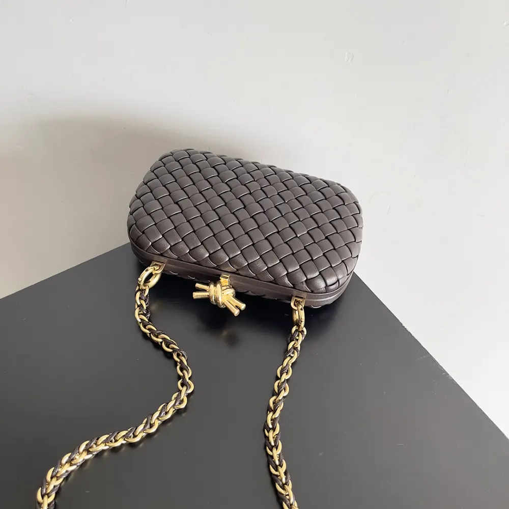 Bottega Veneta Women Knot Minaudière Clutch in Calfskin Leather-Maroon - image 5