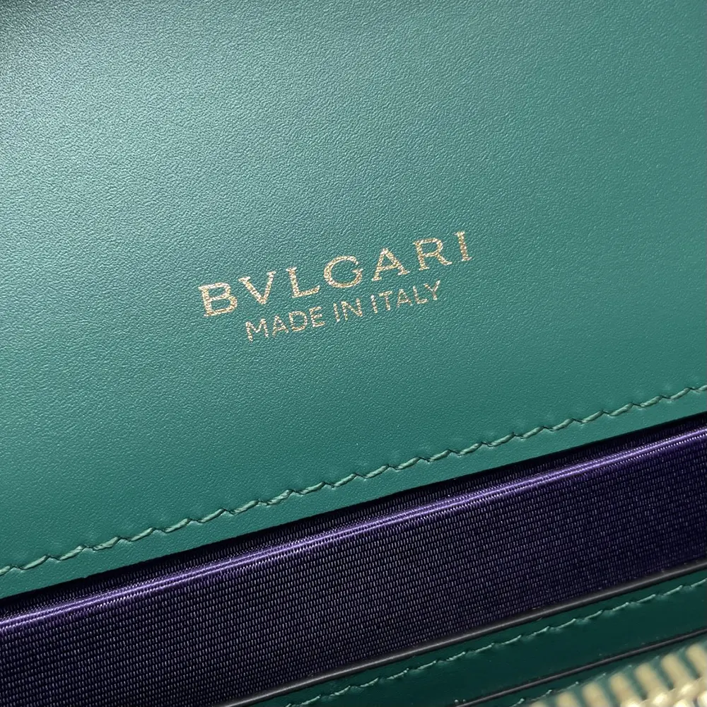 Bvlgari Women Mini Serpenti Forever East-West Shoulder Bag-Green - image 9