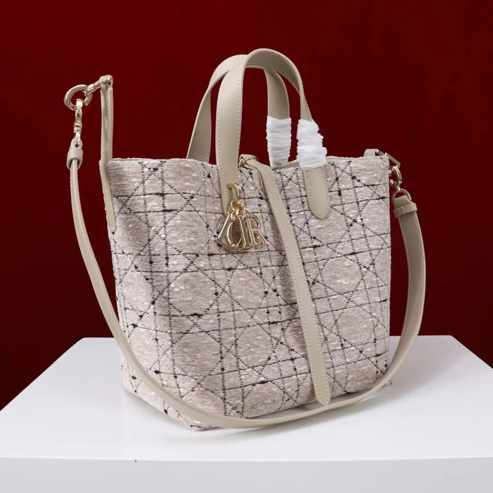 Dior Women Medium Dior Toujours Vertical Tote Bag Beige Tweed with Black Cannage Motif - image 4