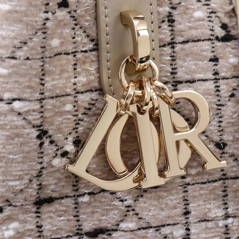 Dior Women Medium Dior Toujours Vertical Tote Bag Beige Tweed with Black Cannage Motif - image 7