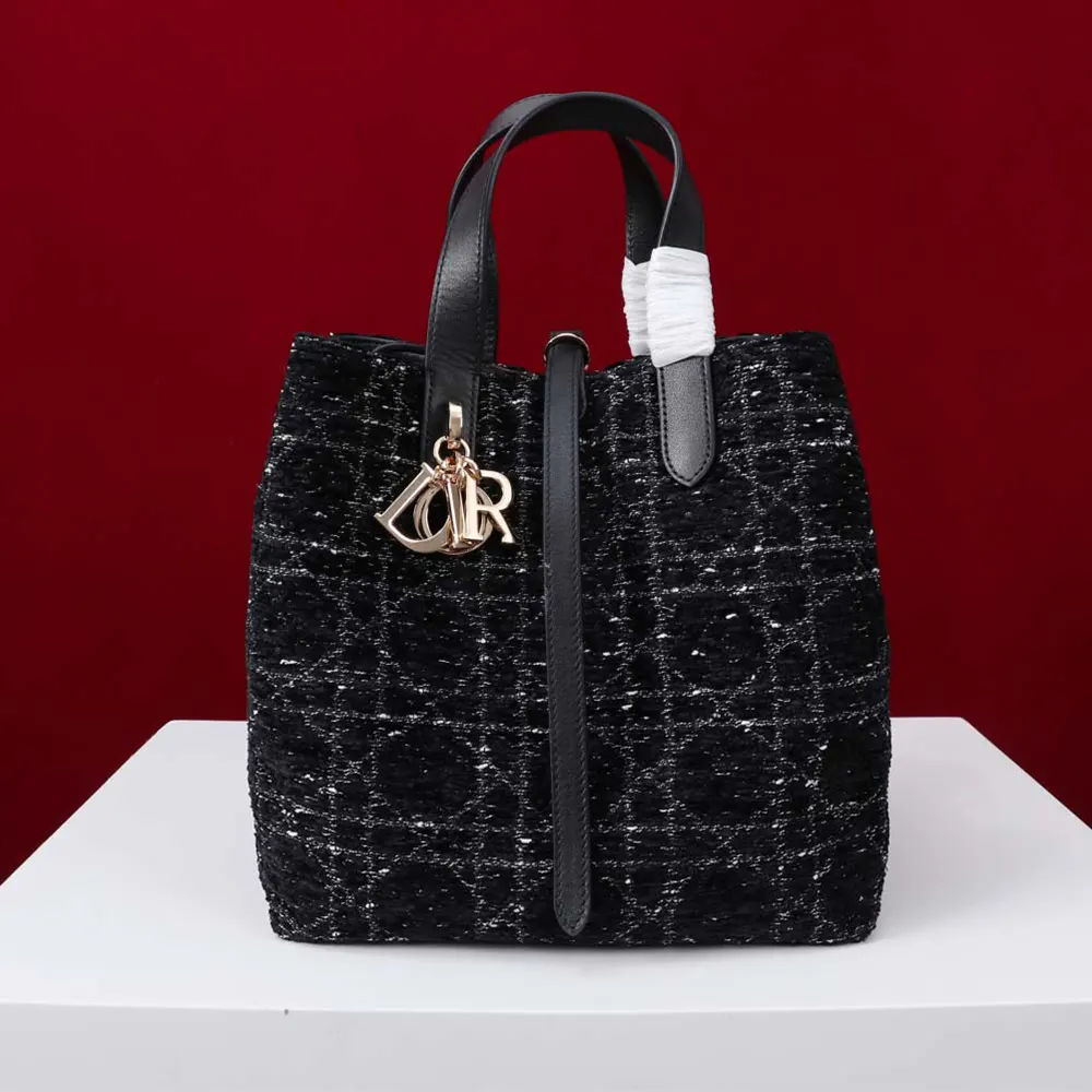 Dior Women Medium Dior Toujours Vertical Tote Bag Black Tweed with White Cannage Motif - image 4