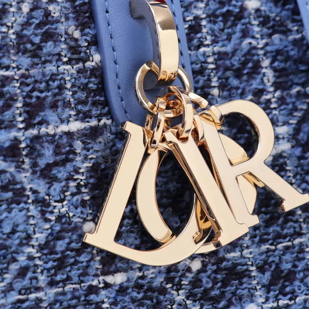 Dior Women Medium Dior Toujours Vertical Tote Bag Blue Tweed with White Cannage Motif - image 5