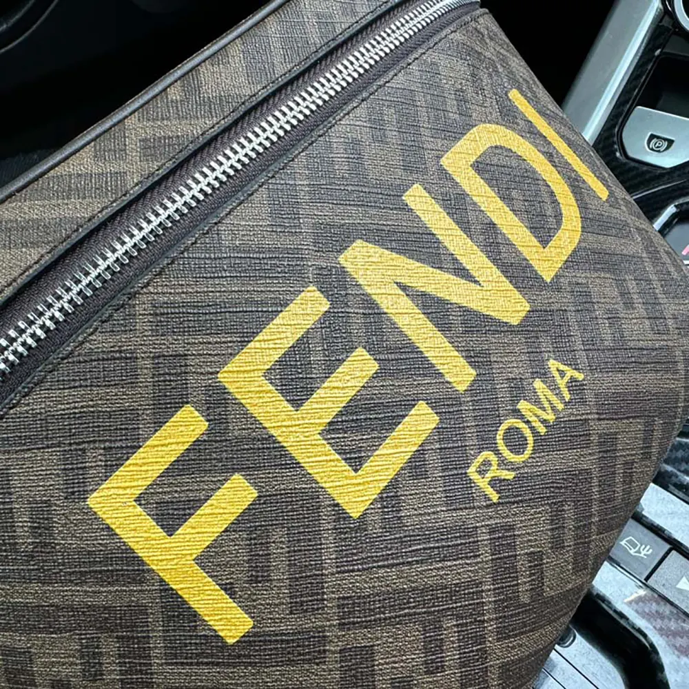 Fendi Men Diagonal Belt Bag Leather-Yellow - image 8