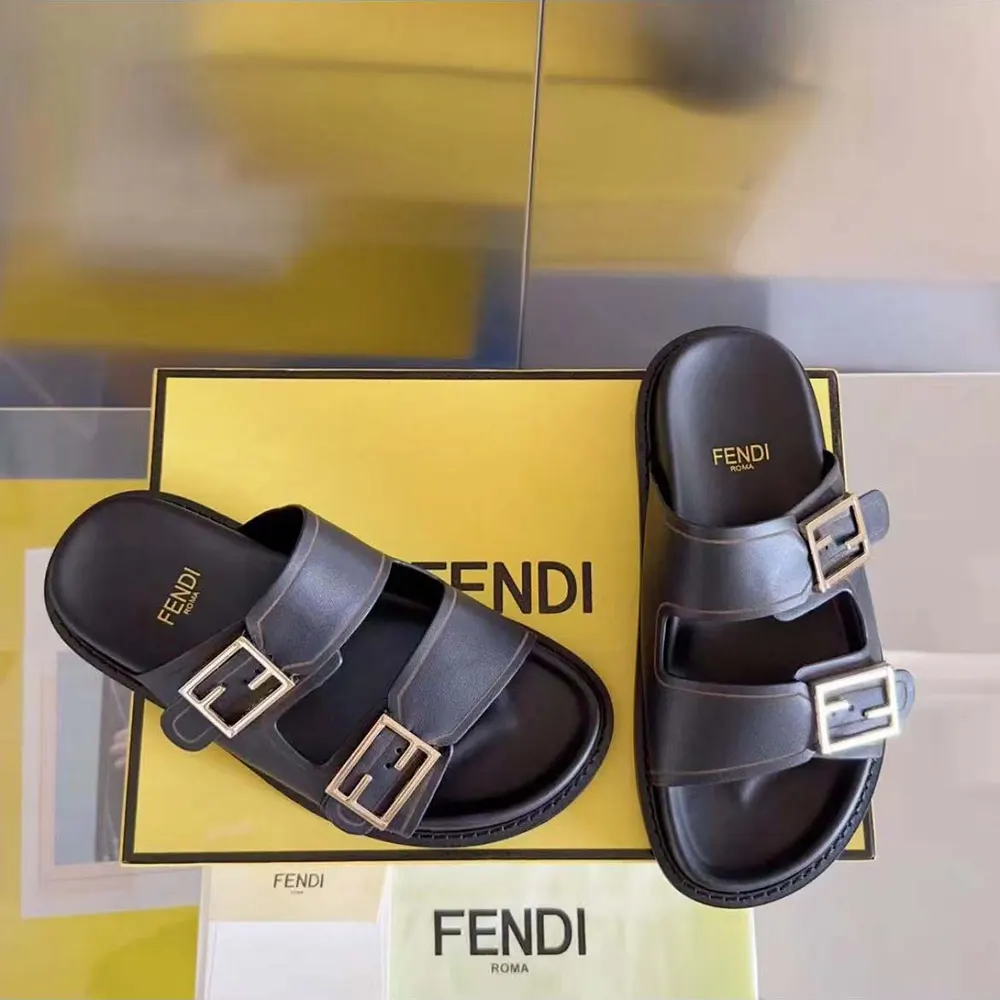 Fendi Unisex Feel Black Leather Slides - image 6