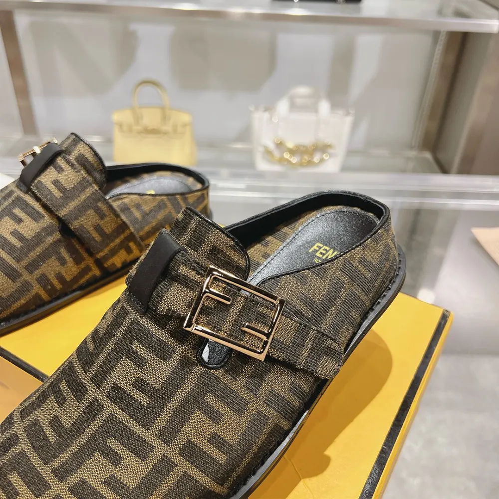 Fendi Unisex Feel Brown Fabric Sabots - image 9
