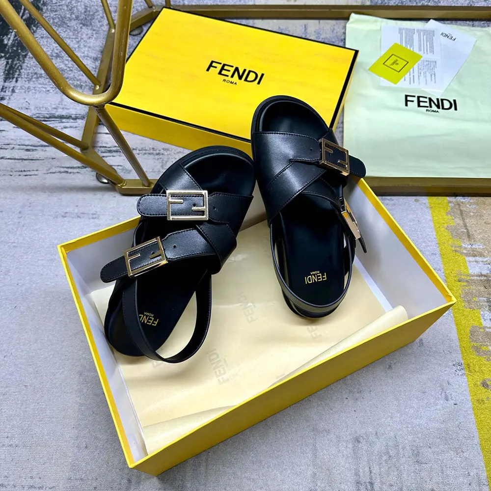 Fendi Women Feel Black Leather Slides - image 5