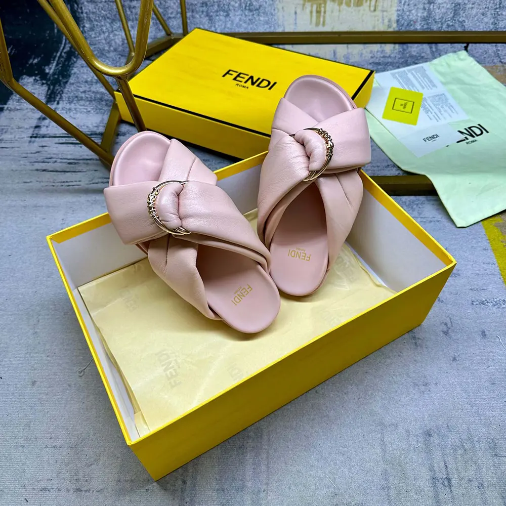 Fendi Women Feel Pink Leather Slides - image 5