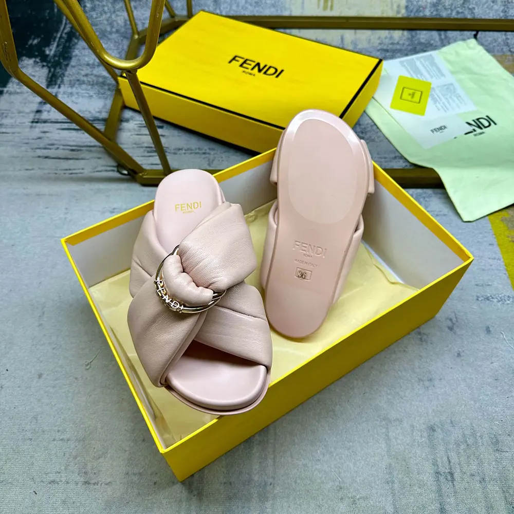 Fendi Women Feel Pink Leather Slides - image 7