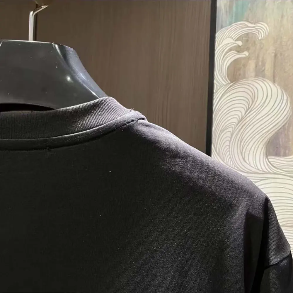 Loewe Men Loewe Men Loose Fit T-shirt in Cotton-Black/Beige - image 5