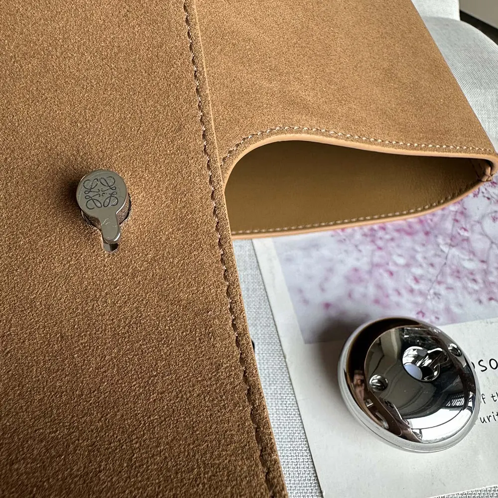 Loewe Unisex Large Pebble Bucket Bag in Suede Calfskin-BANBBBHX01 - image 7