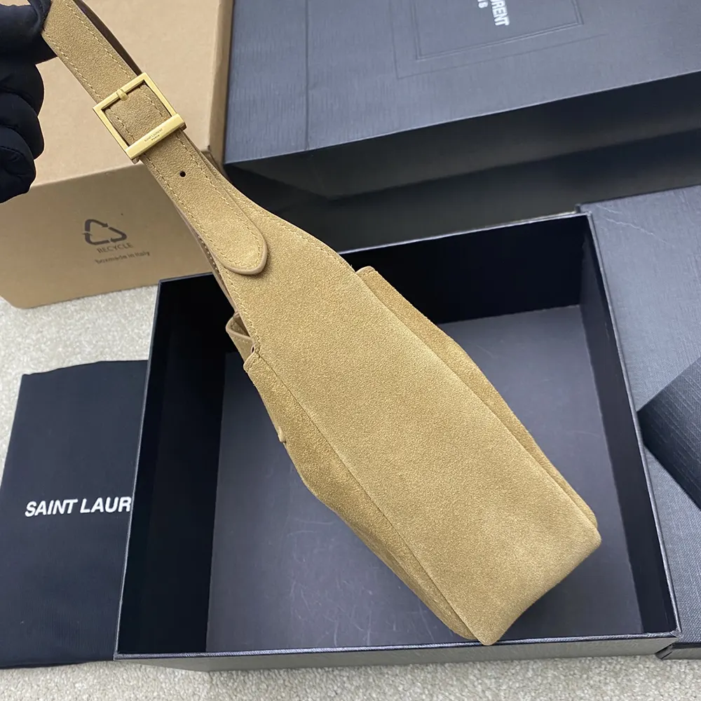 Saint Laurent YSL Women Le 5 à 7 Supple Baby in Suede - image 5